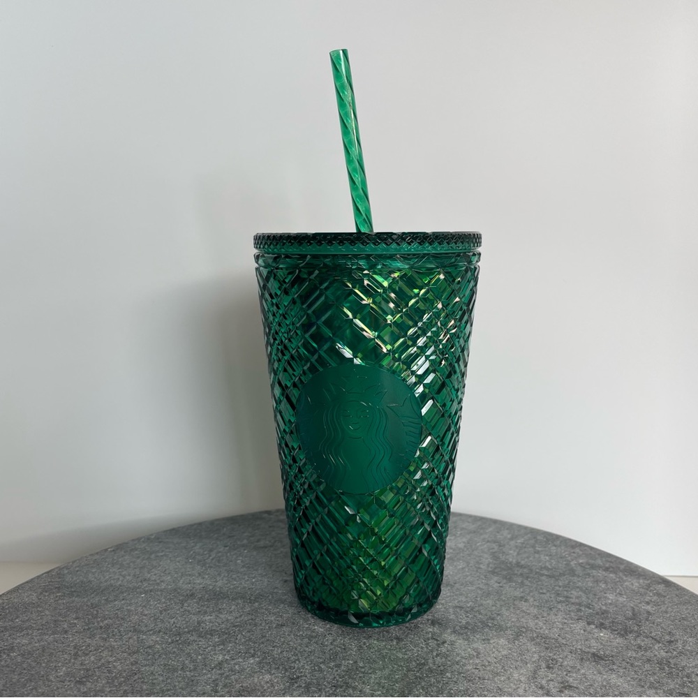 NWT Starbucks Cup Green Emerald Diamond Jewel Cut Grande